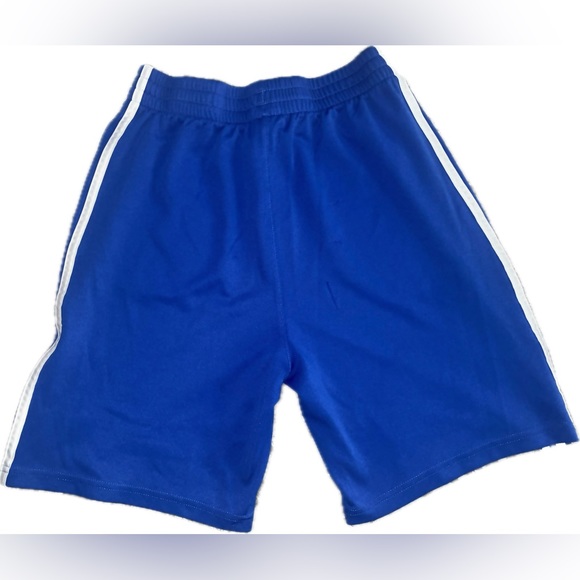 Adidas boys shorts - Picture 2 of 2